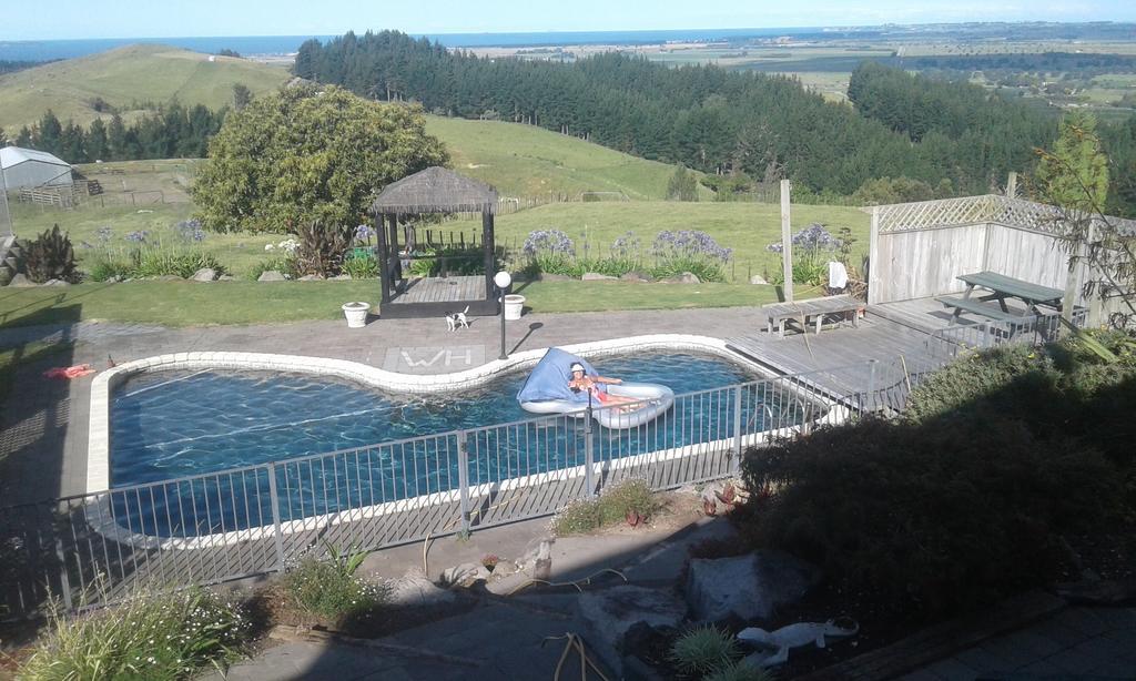 Warwick Hills Rural Bed & Breakfast Папамоа Екстериор снимка